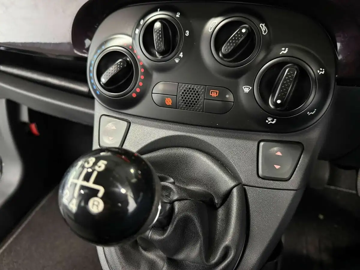 2013-fiat-500-12-pop-big-15