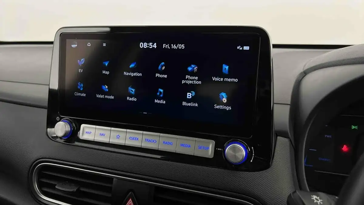2020-hyundai-kona-e-premium-204ps-big-44