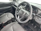 2017-vauxhall-viva-small-14