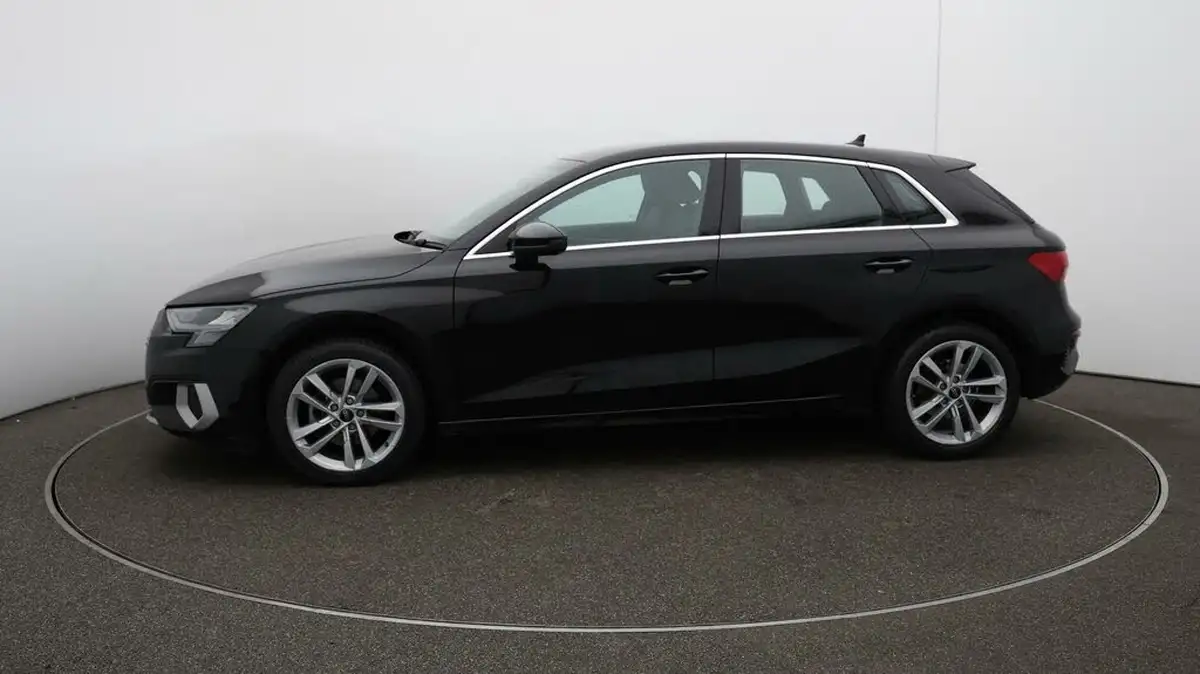 2022-audi-a3-10-30-tfsi-sportback-5d-s-tronic-big-66
