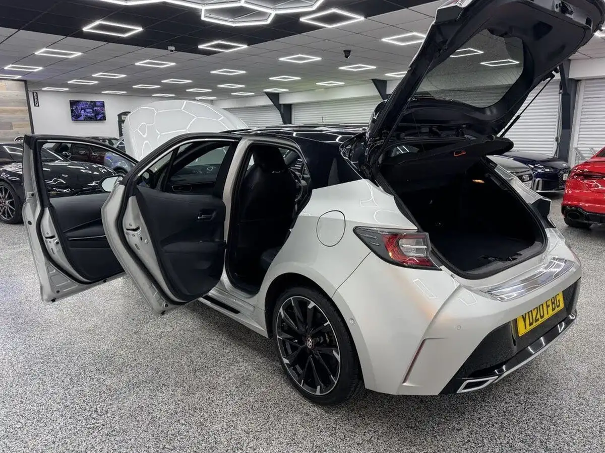 2020-toyota-corolla-big-11