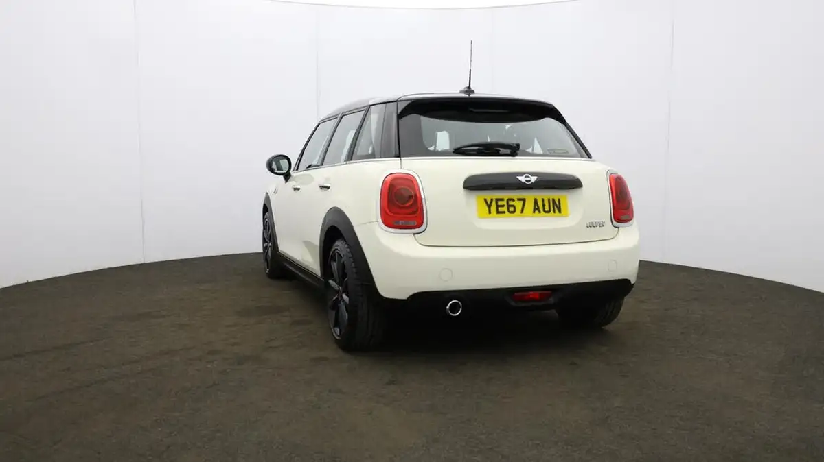 2017-mini-cooper-15-cooper-ss-hatchback-5d-big-32