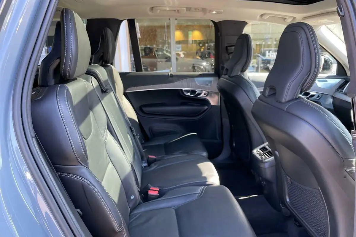 2022-volvo-xc90-20-b5-ultimate-big-22