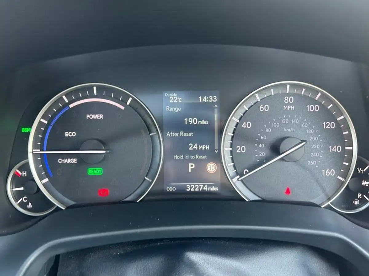 2022-lexus-rx-450h-35-rx-big-32