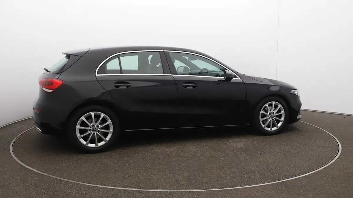 2019-mercedes-benz-a-class-15d-a180d-sport-executive-hatchback-5d-7g-dct-big-50