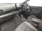 2022-toyota-yaris-15-vvt-i-dynamic-small-4