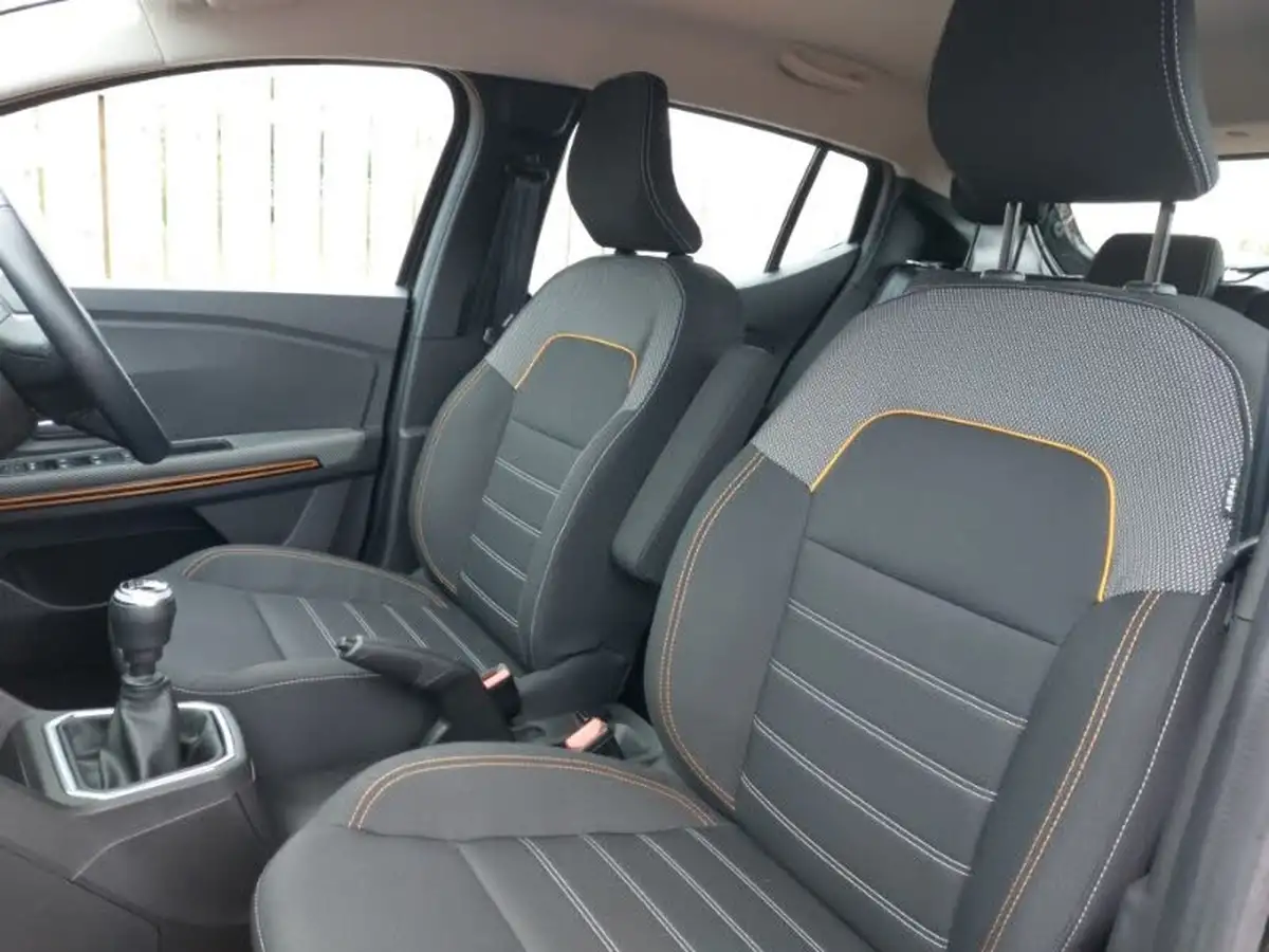 2022-dacia-sandero-stepway-10-tce-comfort-90bhp-big-4