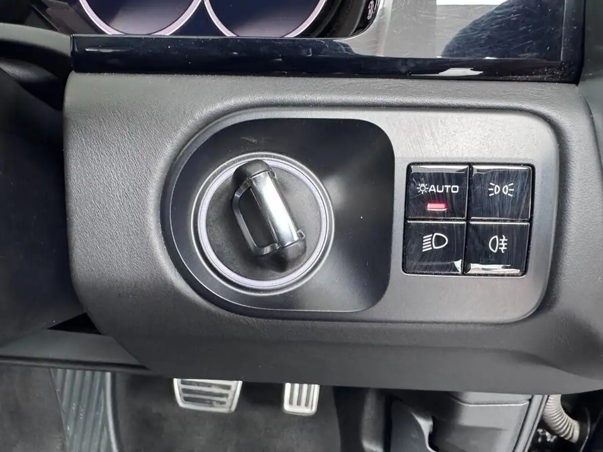 2018-porsche-cayenne-40-v8-turbo-big-32
