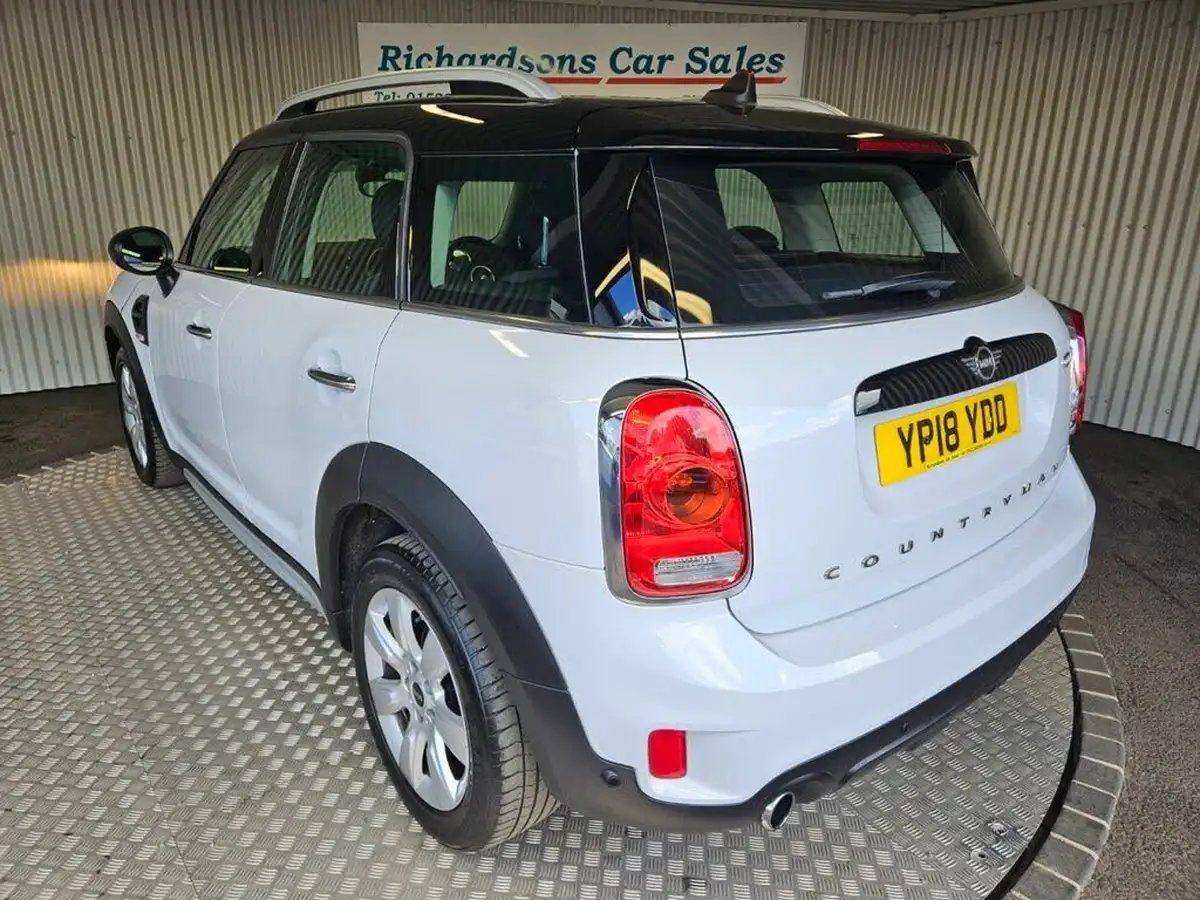 2018-mini-countryman-15-cooper-ss-big-5