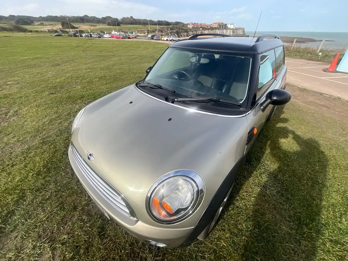 2010-mini-clubman-16-cooper-122bhp-big-1