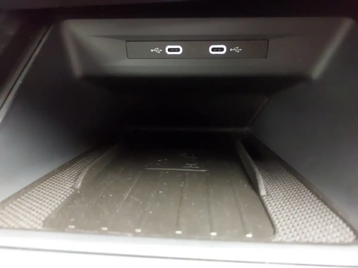 2024-cupra-formentor-15-tsi-v2-dsg-big-17