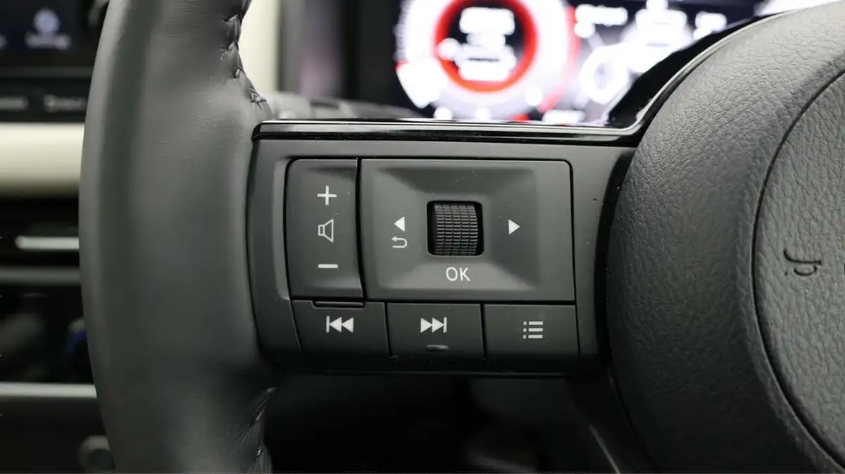 2021-nissan-qashqai-13-dig-t-tekna-140ps-big-22