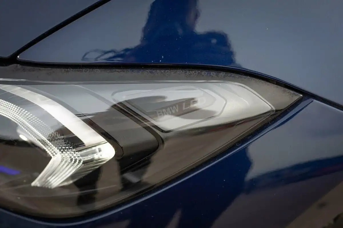 2022-bmw-3-series-30td-m340d-xdrive-saloon-4d-big-47