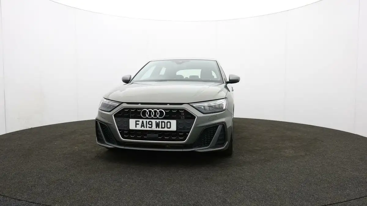 2019-audi-a1-20-40-tfsi-s-line-competition-big-58