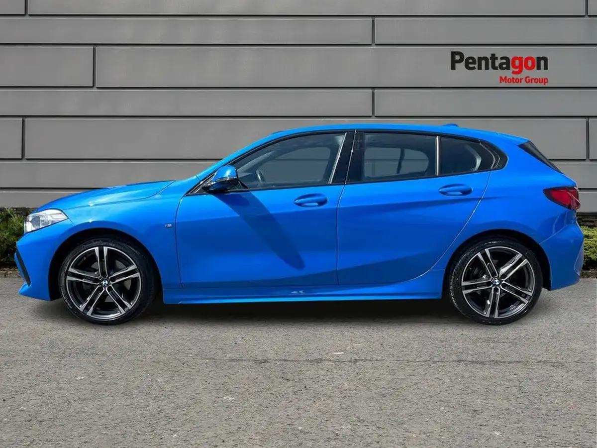 2022-bmw-1-series-15-118i-m-sport-lcp-big-14