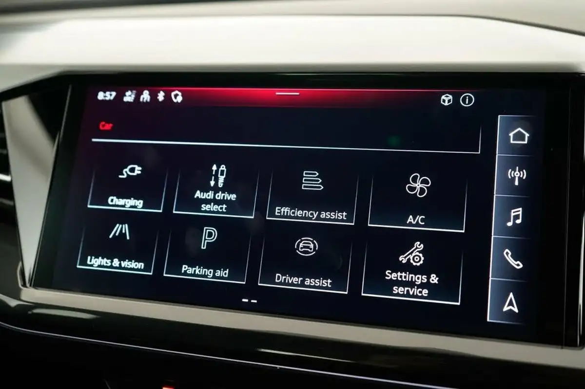 2023-audi-q4-e-tron-50e-s-line-station-wagon-big-23