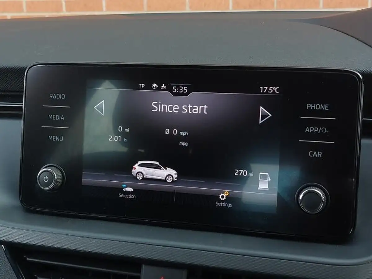 2020-skoda-scala-10-tsi-se-115ps-big-17