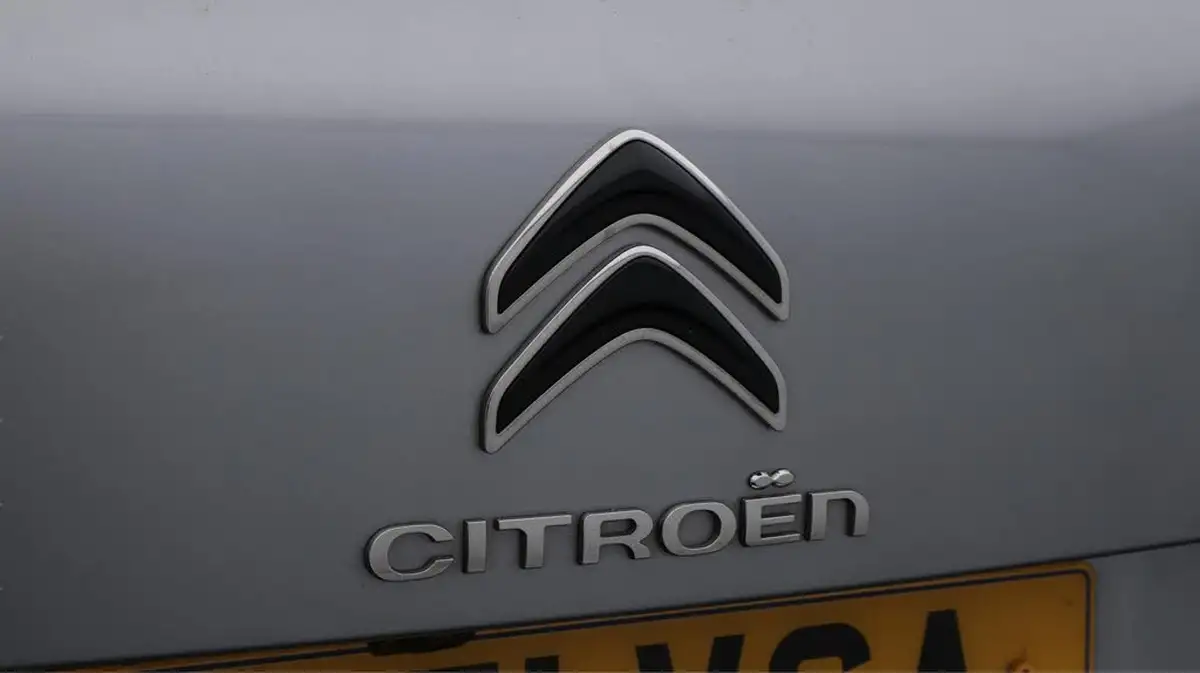 2021-citroen-c5-aircross-12-puretech-shine-big-20