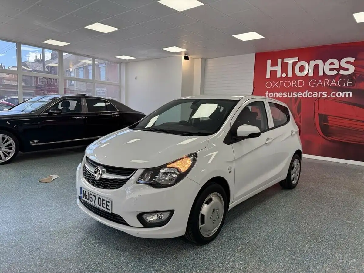 2018-vauxhall-viva-big-18