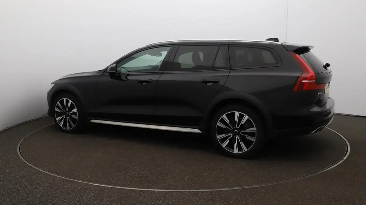 2020-volvo-v60-20td-d4-cross-country-plus-big-38