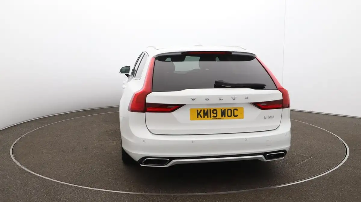 2019-volvo-v90-20td-d4-r-design-big-50