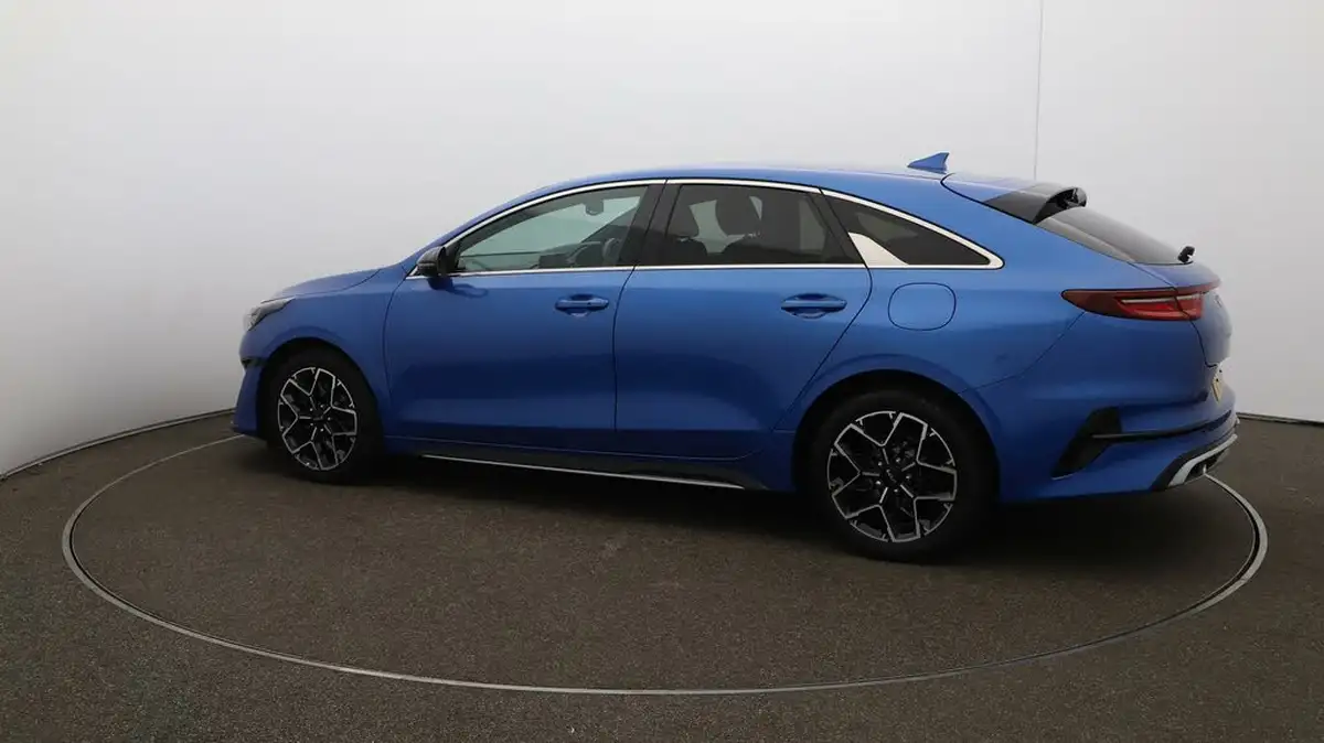 2022-kia-pro-ceed-15-t-gdi-gt-line-big-46
