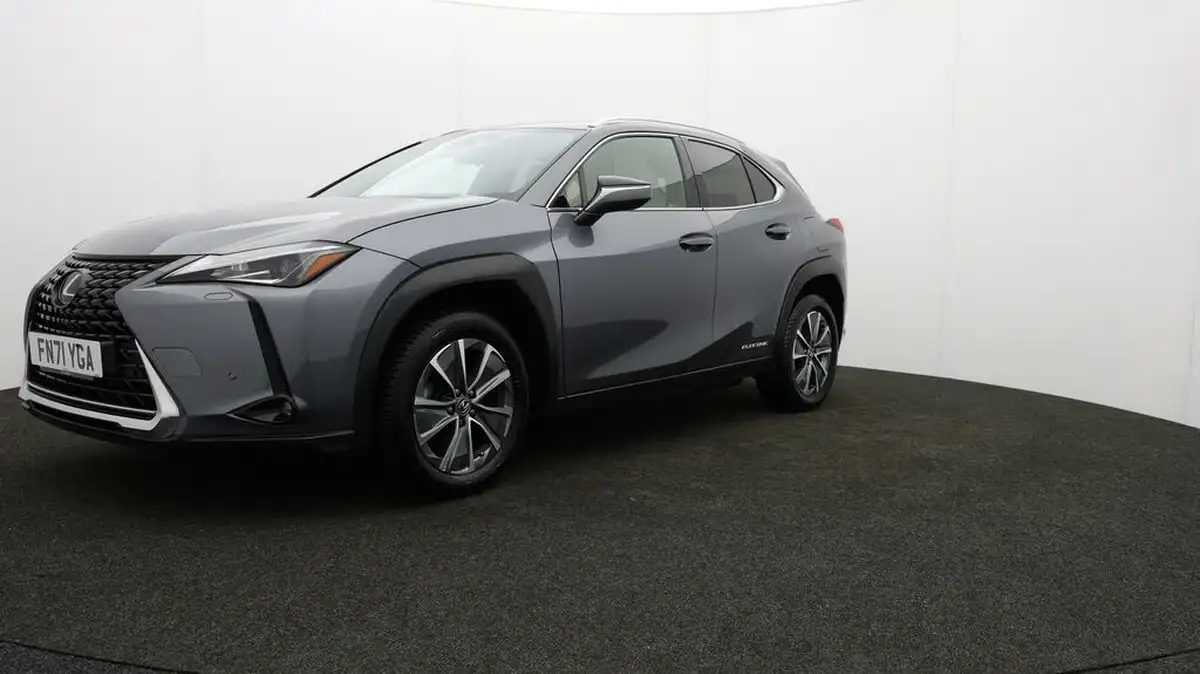 2021-lexus-ux-300e-e-ux-big-2