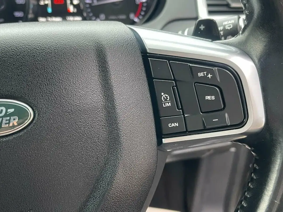 2015-land-rover-discovery-sport-22td-hse-awd-auto-big-12