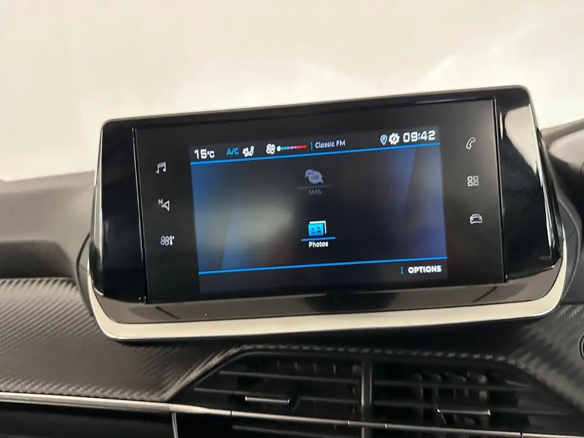2022-peugeot-208-12-puretech-active-premium-100bhp-big-35
