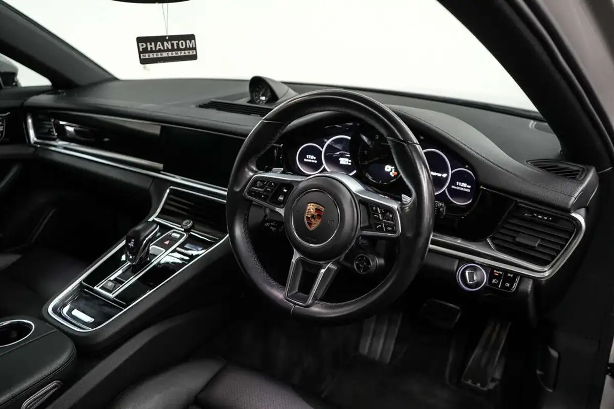 2018-porsche-panamera-29-v6-4-e-hybrid-sport-turismo-big-14