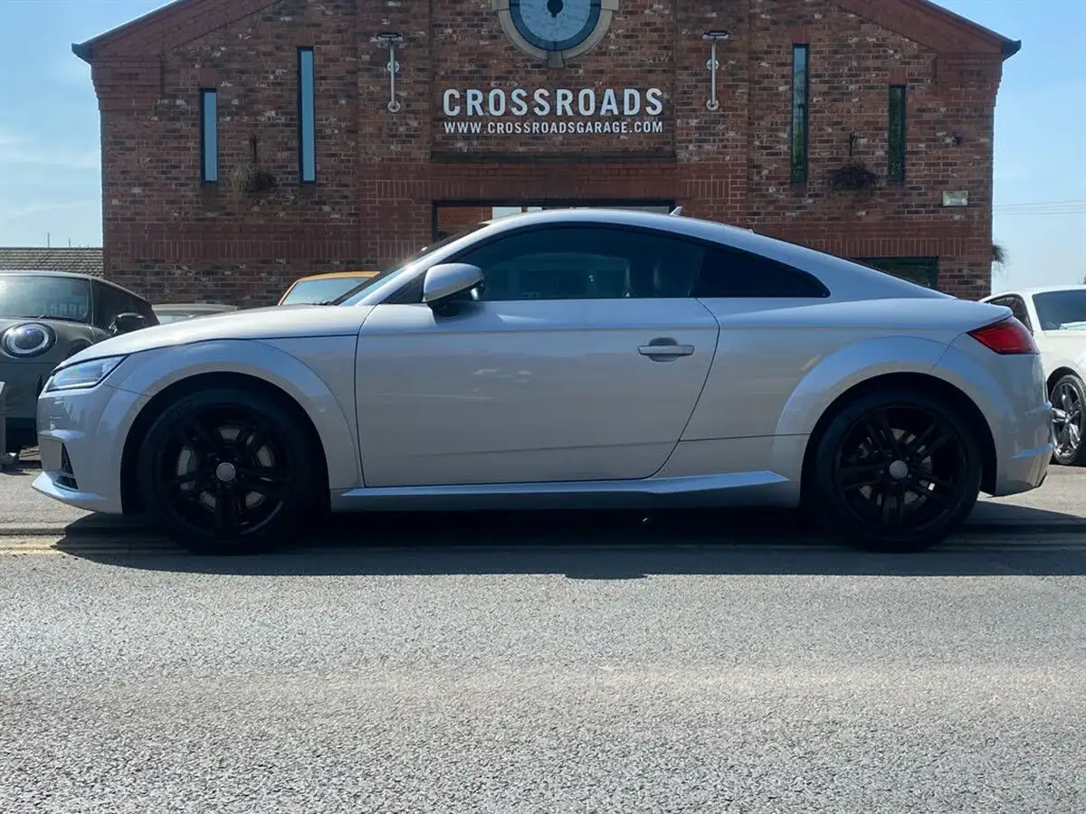 2019-audi-tt-coupe-20-45-tfsi-sport-s-tronic-big-1
