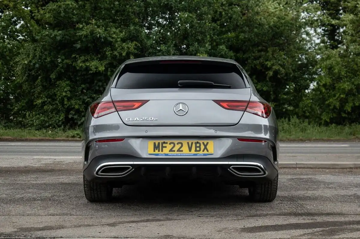 2022-mercedes-benz-cla-big-4