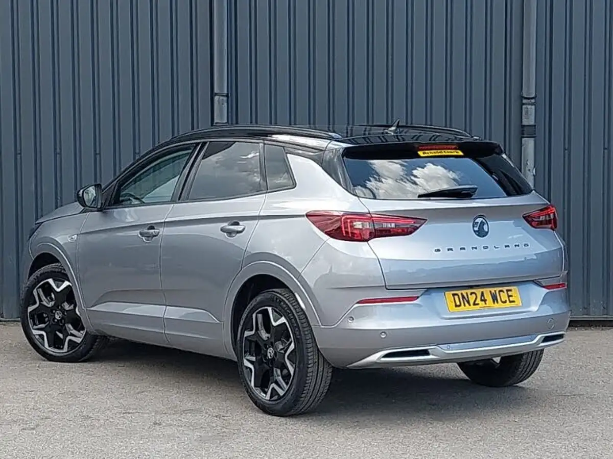 2024-vauxhall-grandland-12-ultimate-130ps-big-1