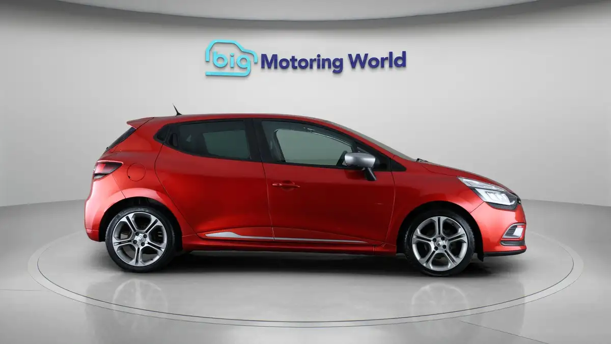 2019-renault-clio-09-tce-gt-line-big-7