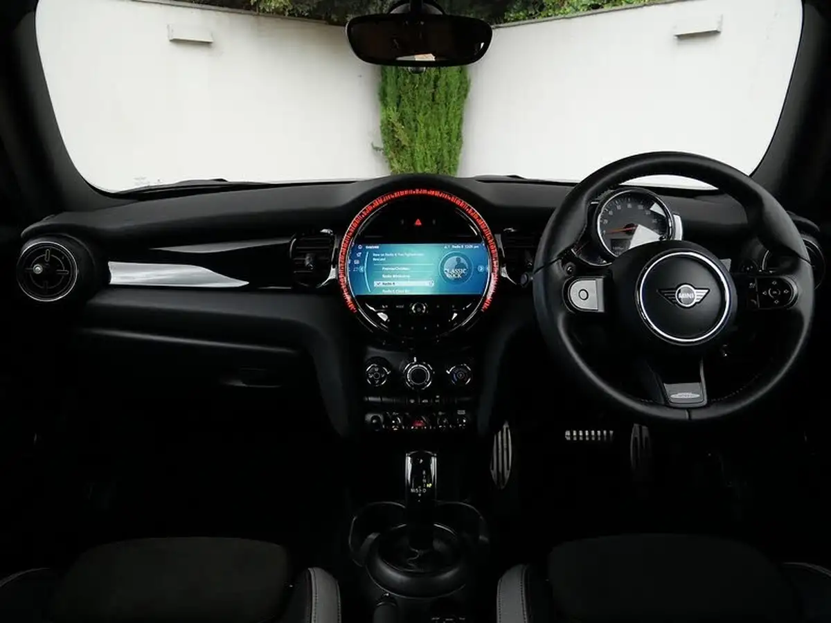 2022-mini-cooper-20-cooper-s-sport-hatchback-3d-auto-big-16