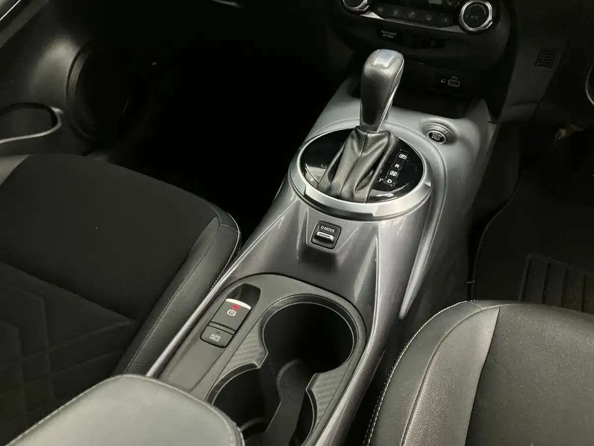 2022-nissan-juke-10-dig-t-tekna-dct-big-19
