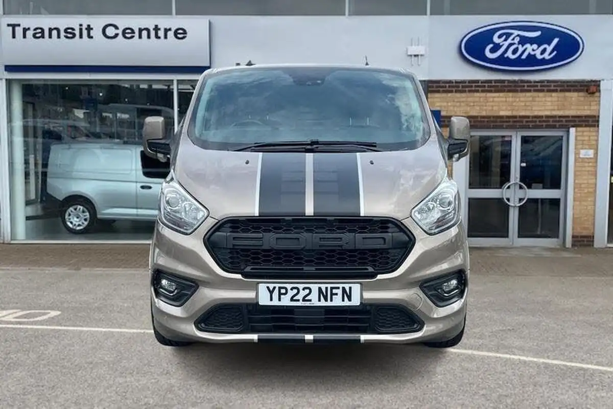 2021-ford-transit-custom-20tdci-290-l1h1-sport-185pseu6dt-auto-big-11