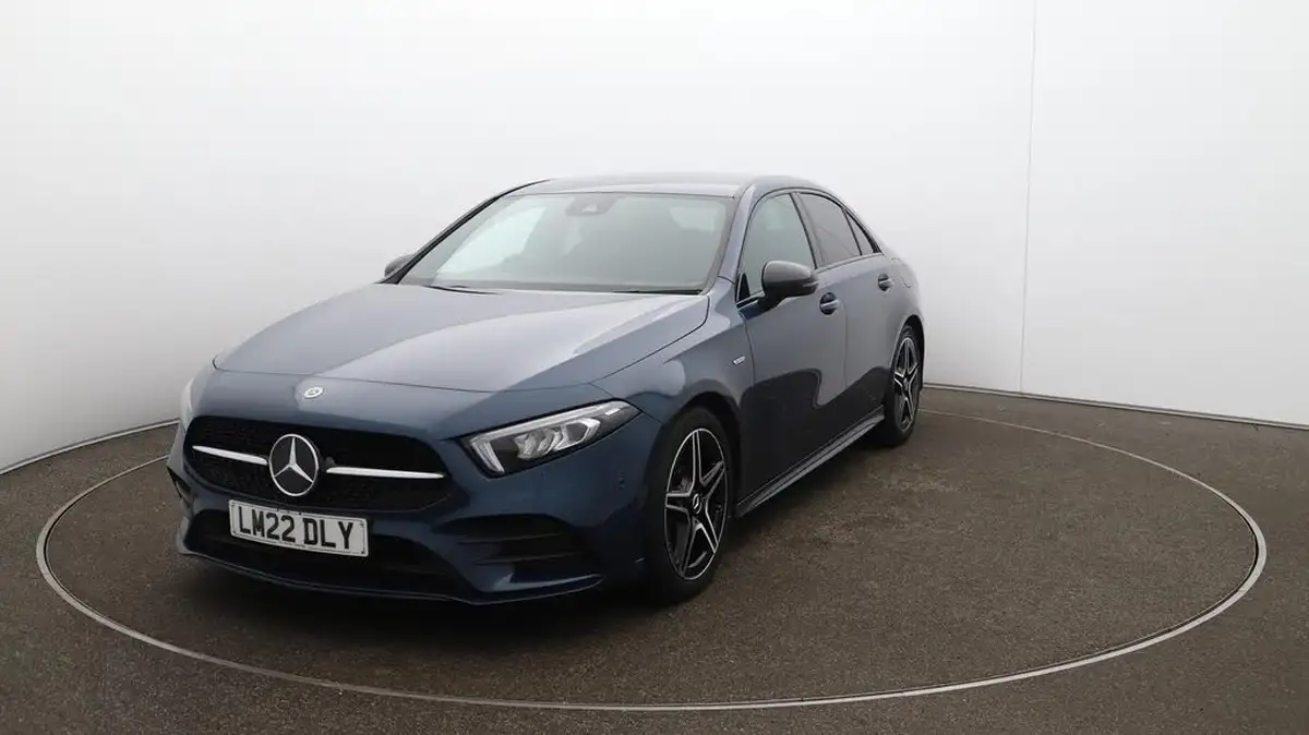 2022-mercedes-benz-a-class-13-a180-amg-line-executive-edition-saloon-4d-7g-dct-big-38
