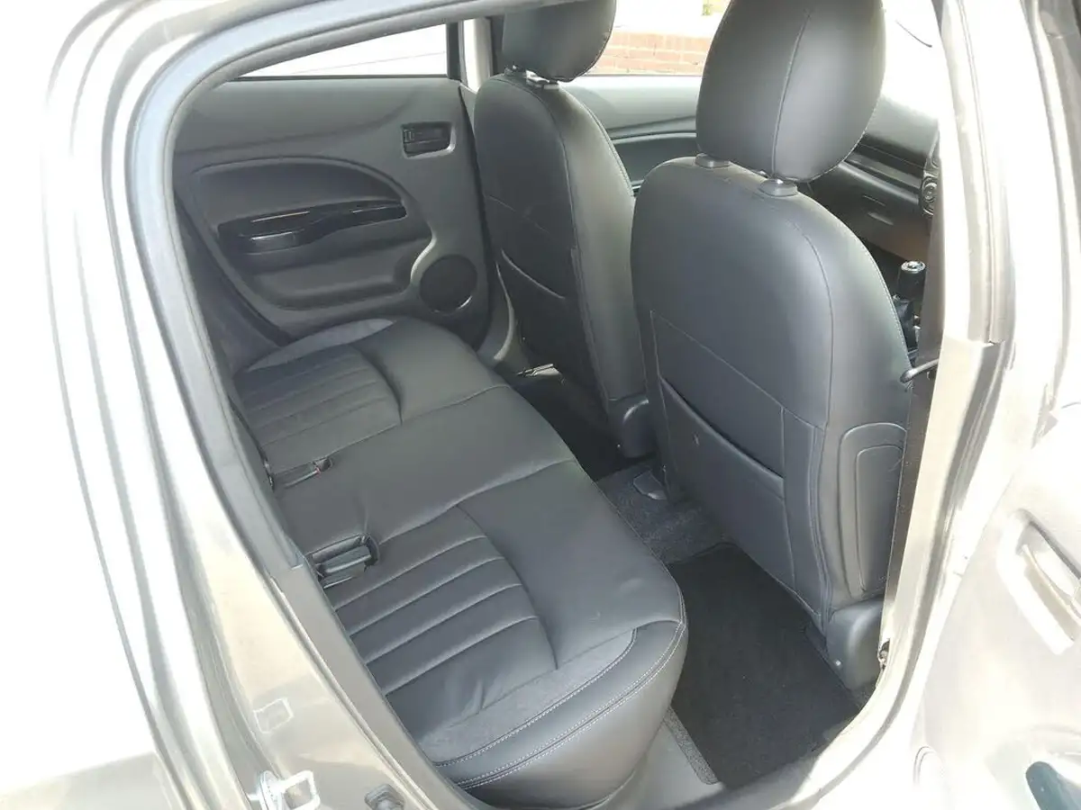 2017-mitsubishi-mirage-12-juro-big-15