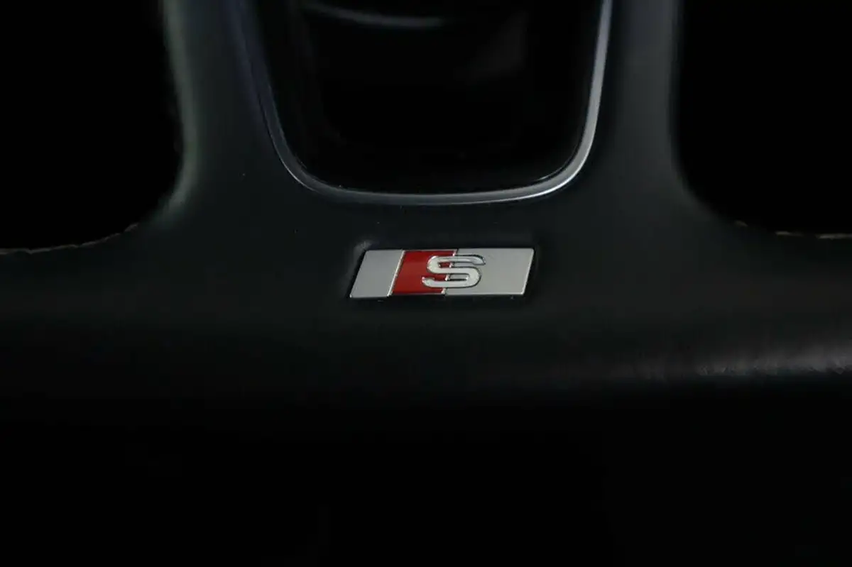 2020-audi-a3-15-35-tfsi-s-line-sportback-5d-1498cc-tronic-big-15