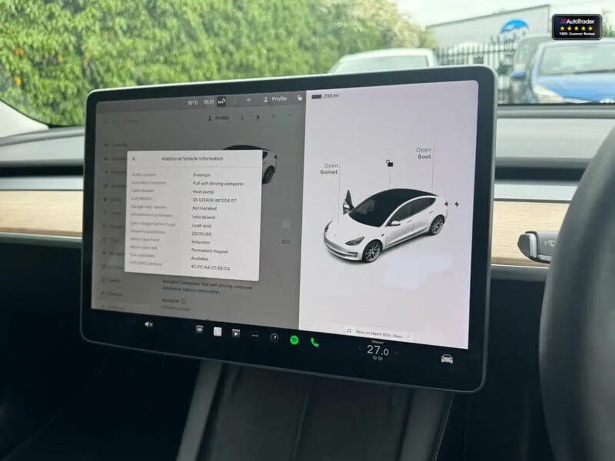 2021-tesla-model-3-e-long-range-awd-big-24