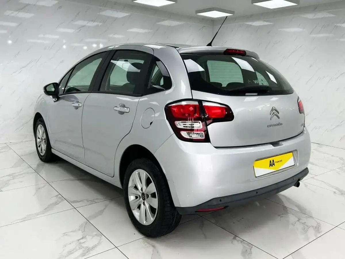 2015-citroen-c3-12-vtr-big-6