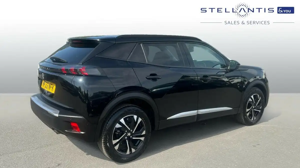 2022-peugeot-2008-suv-12-puretech-allure-premium-100bhp-big-2