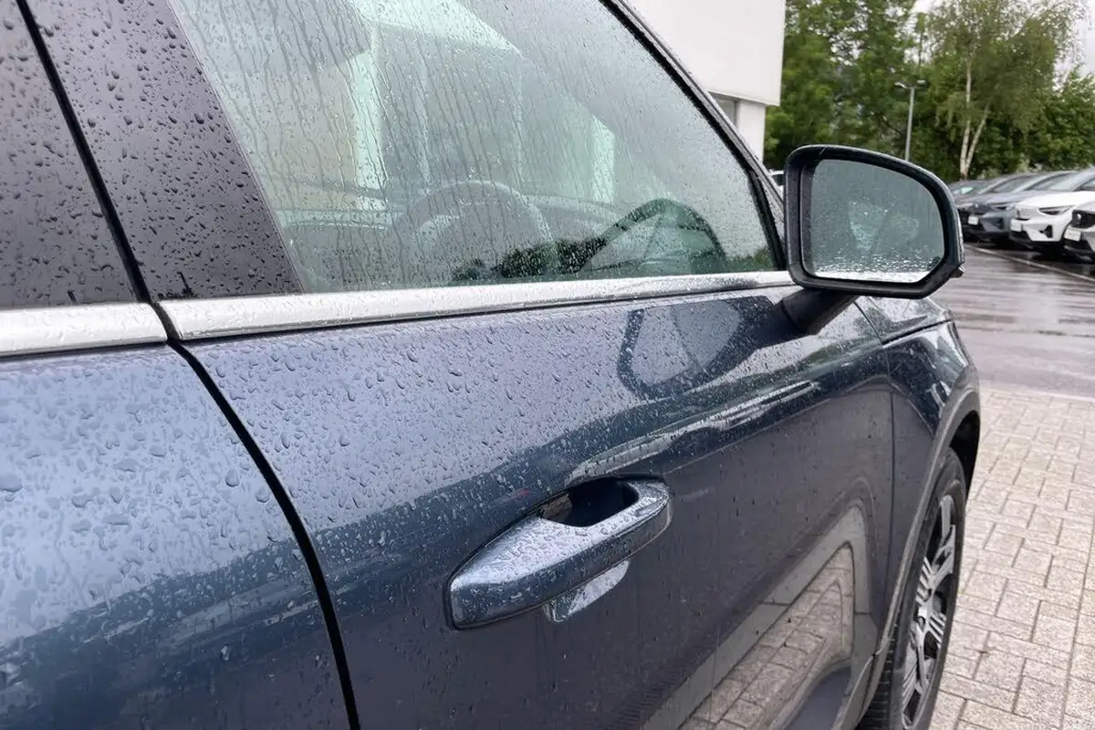 2021-volvo-xc40-15-t3-inscription-161bhp-auto-big-15