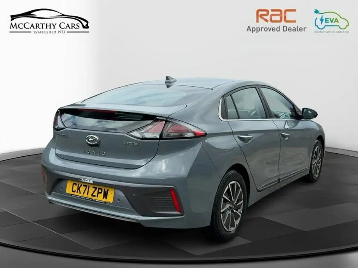 2021-hyundai-ioniq-e-premium-electric-100kw-big-15