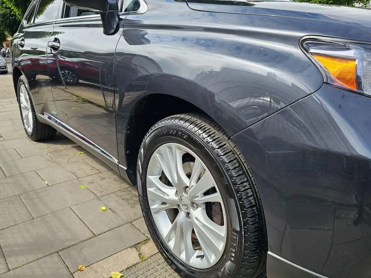 2011-lexus-rx-450h-35-se-i-4x4-big-19