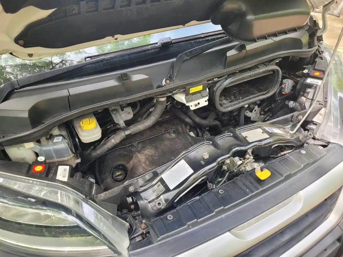 2019-peugeot-boxer-20-bluehdi-professional-435-l3h2-130-big-23