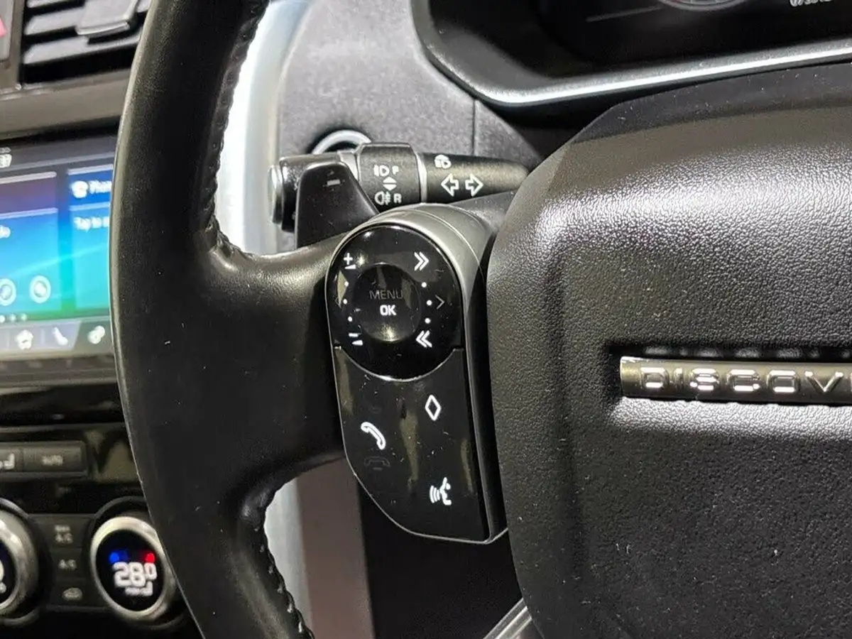 2020-land-rover-discovery-30-sd6-hse-big-23