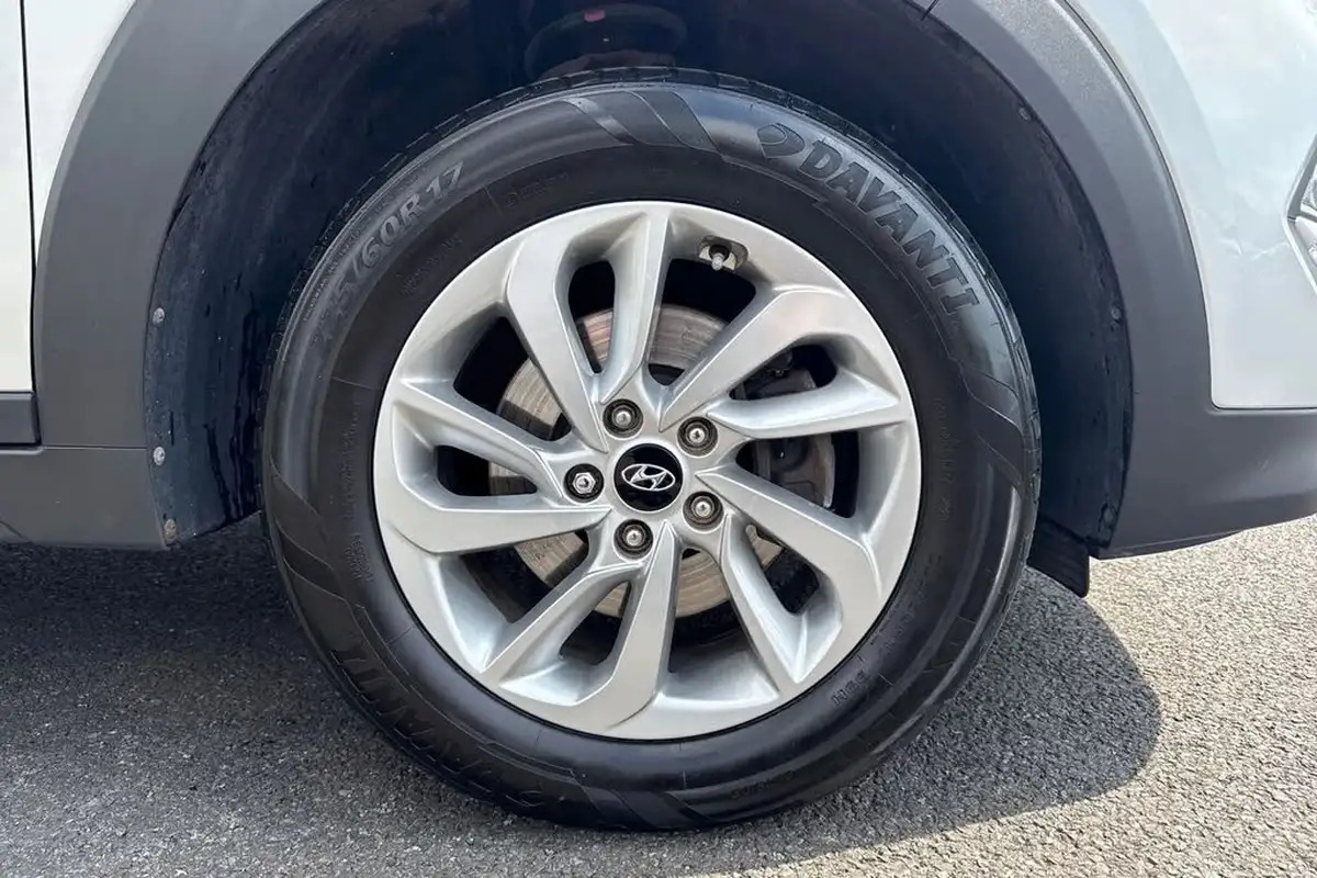2017-hyundai-tucson-16-gdi-blue-drive-se-big-9