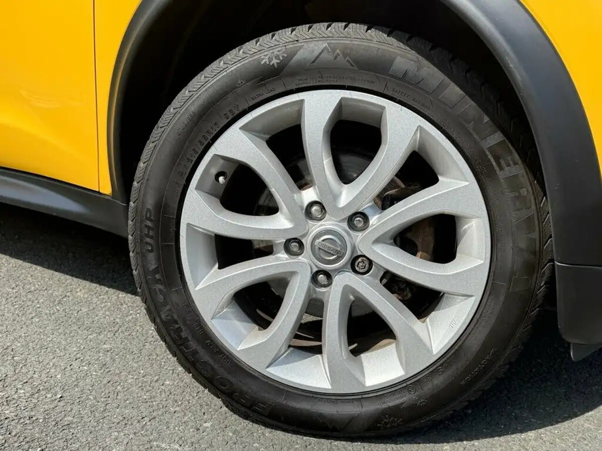 2016-nissan-juke-12-tekna-ss-big-3